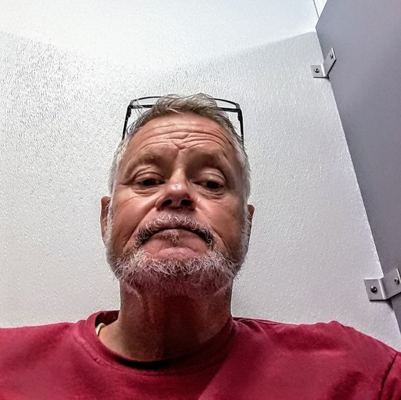 Meet your Posher, Gary - Picture 1 of 1